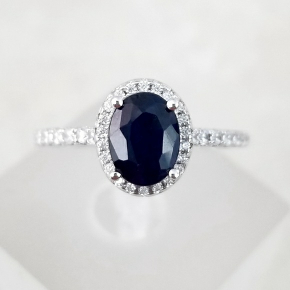 HOST PICK 💙 Sterling 1.5ct Natural Sapphire Ring